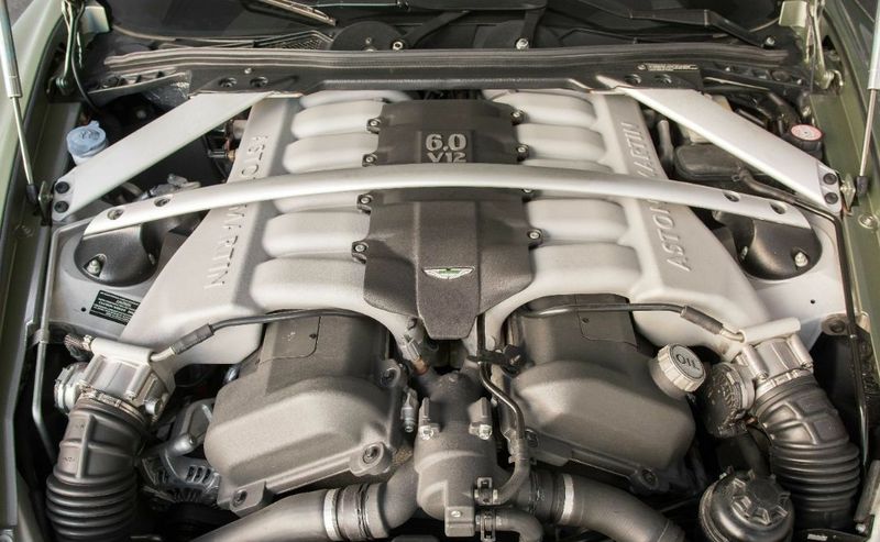 Aston Martin DB9 • 2008 • 67,000 km 2