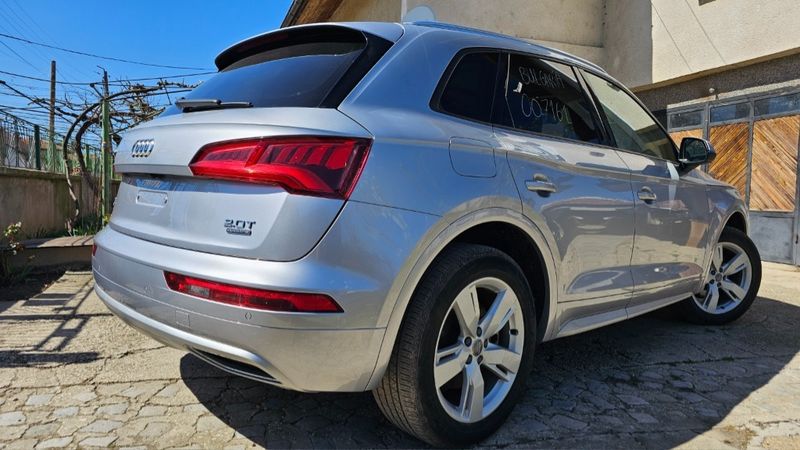 Audi Q5 • 2018 • 230,000 km 7