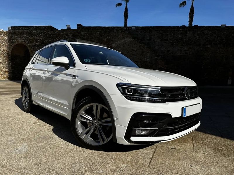 Volkswagen Tiguan • 2020 • 104,000 km 1