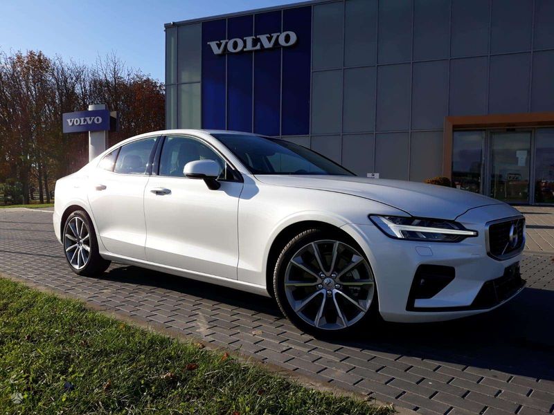 Volvo S60 • 2019 • 88,000 km 9