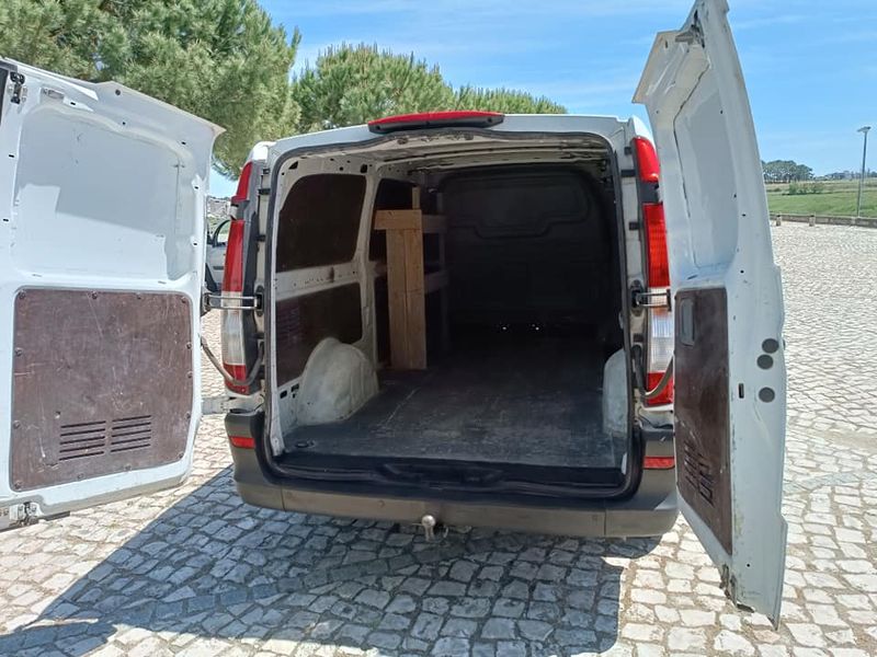 Mercedes-Benz 210 Van • 2009 • 247,000 km 6