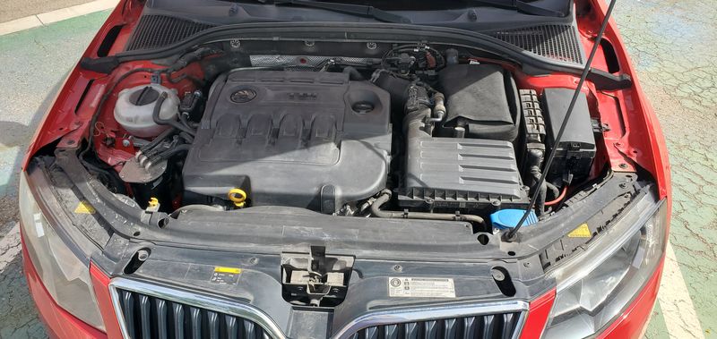 Škoda Octavia • 2016 • 264,000 km 19