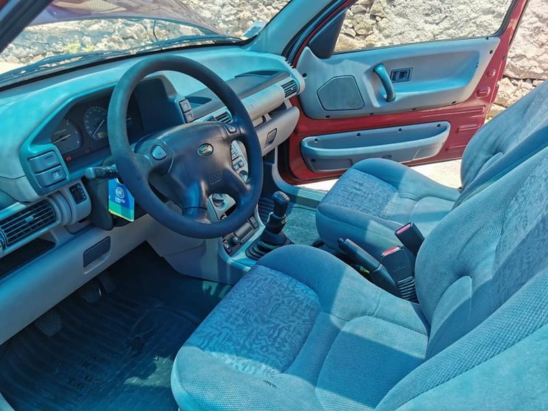 Land Rover Freelander • 1999 • 213,000 km 4