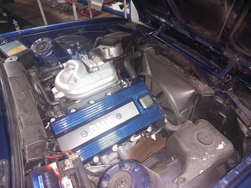 BMW 316i • 1986 • 188 km 7