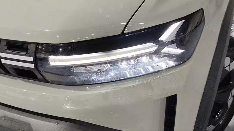 Dacia Duster • 2024 • 10,170 km 21