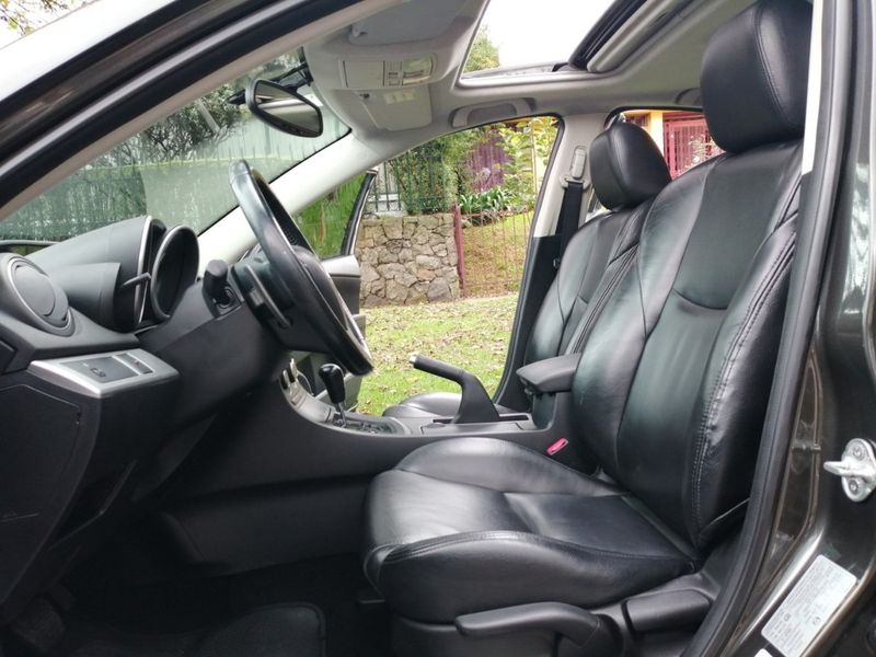 Mazda 3 • 2014 • 92,000 km 8