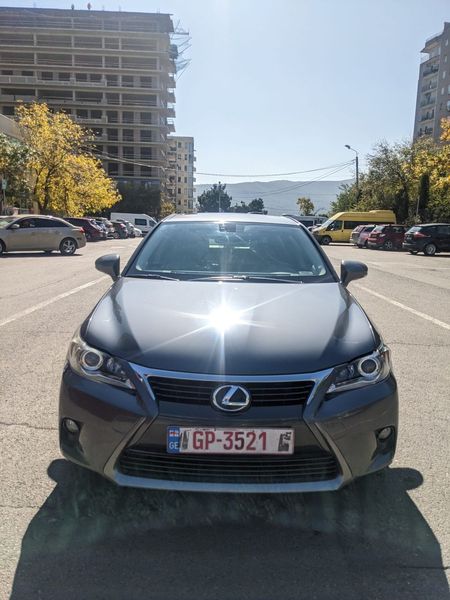 Lexus CT • 2015 • 112 mi 1