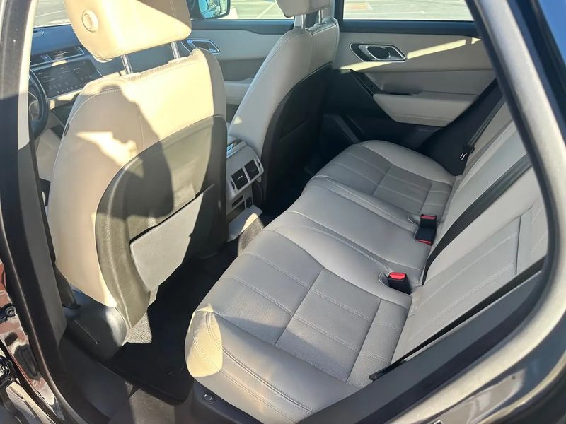 Land Rover Range Rover Velar • 2018 • 38,000 km 7