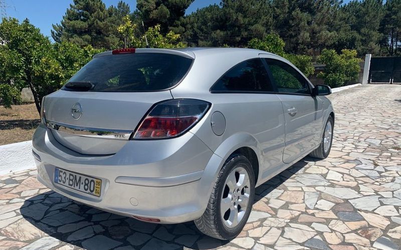 Opel Astra • 2006 • 280,000 km 1