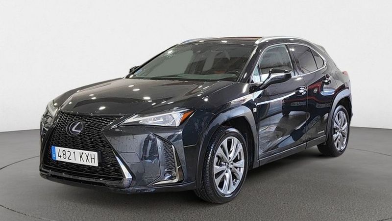 Lexus UX • 2019 • 92,577 km 1