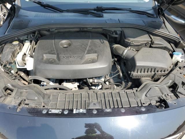 Volvo S60 • 2016 • 10,000 mi 9