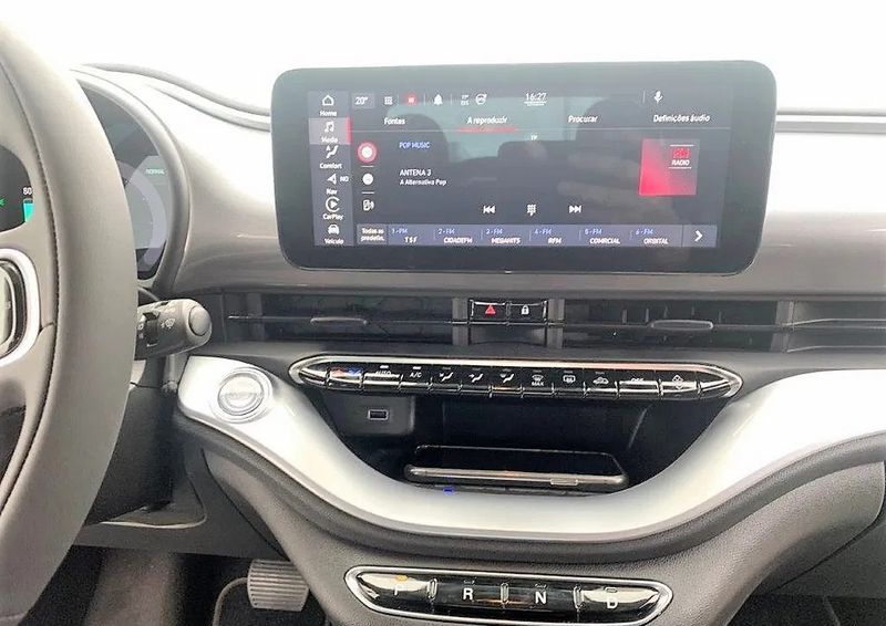 Fiat 500e • 2020 • 30,000 km 7