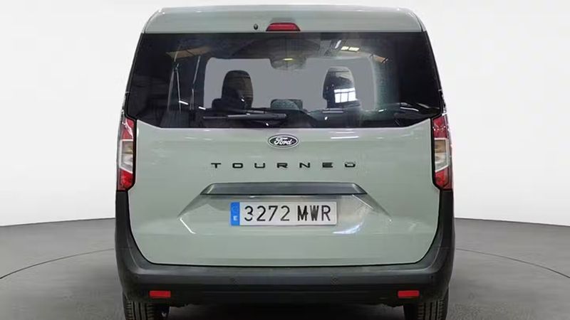 Ford Tourneo Connect • 2024 • 3,983 km 5