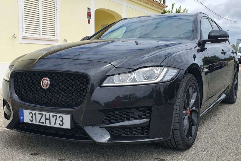 Jaguar XF • 2017 • 93,000 km 1