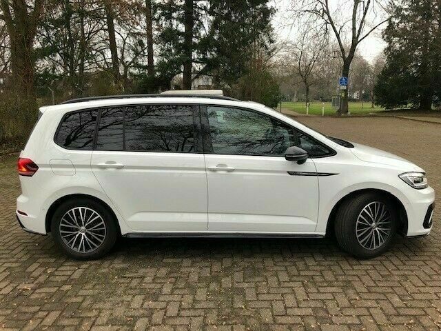 Volkswagen Touran • 2018 • 87,400 km 3