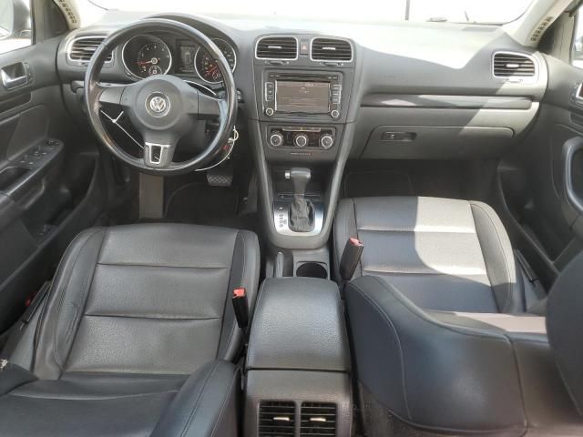 Volkswagen Jetta SportWagen • 2010 • 10,000 mi 8