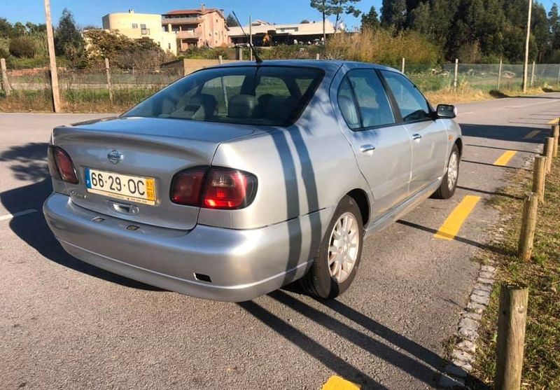 Nissan Primera • 2000 • 200,000 km 3