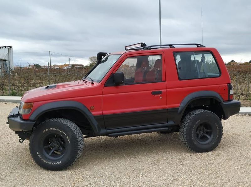 Mitsubishi Pajero • 1994 • 78,000 km 3
