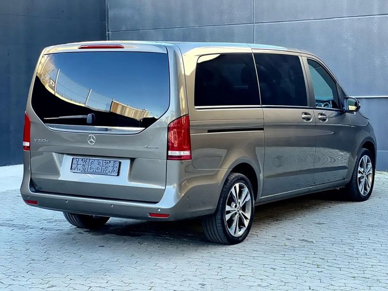 Mercedes-Benz 310 Van • 2019 • 81,000 km 6