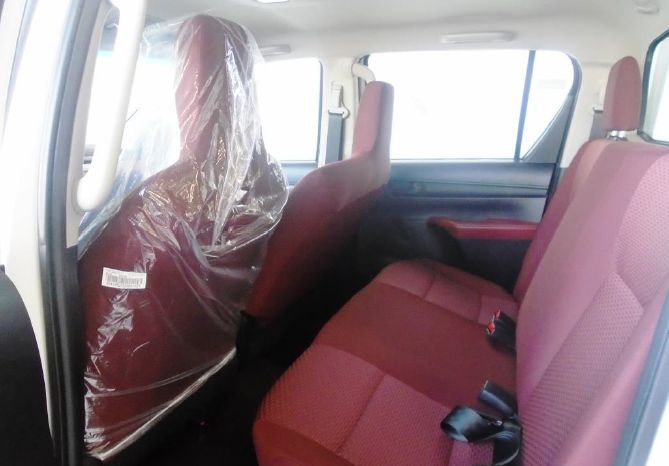 Toyota Hilux • 2018 • 38 km 2