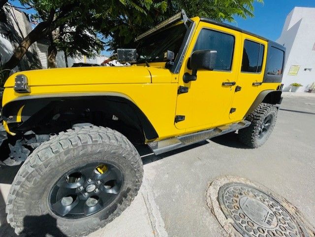 Jeep Wrangler • 2013 • 169,000 km 3