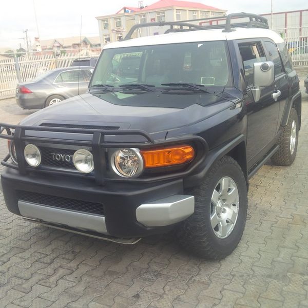Toyota FJ Cruiser • 2008 • 21 km 1