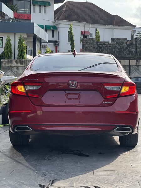 Honda Accord • 2020 • 31,061 km 5