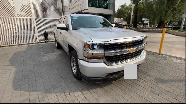 Chevrolet Silverado • 2017 • 104,199 km 1