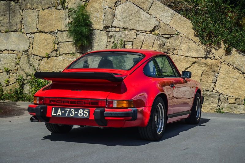 Porsche 911 • 1969 • 123,000 km 2
