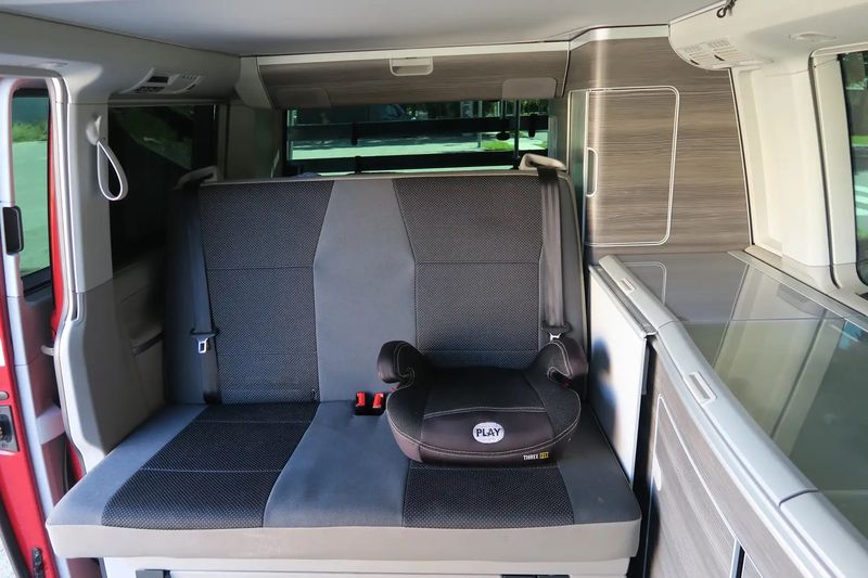 Volkswagen California • 2018 • 45,000 km 5