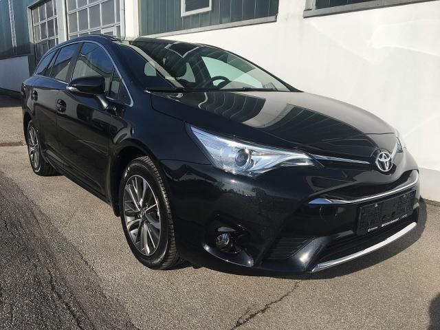 Toyota Avensis • 2017 • 88,000 km 7