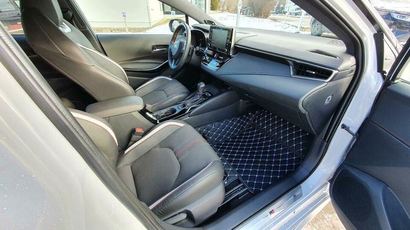 Toyota Corolla • 2020 • 40,000 km 5