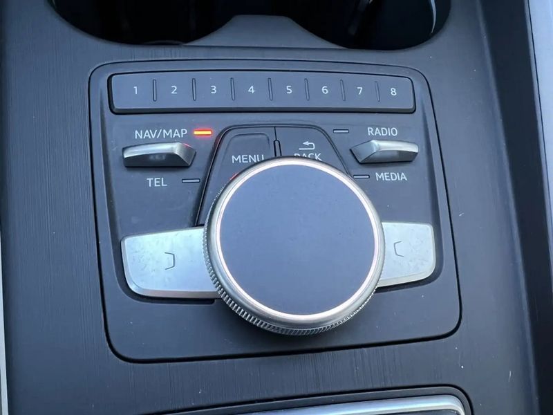 Audi A4 Allroad • 2018 • 102,000 km 15