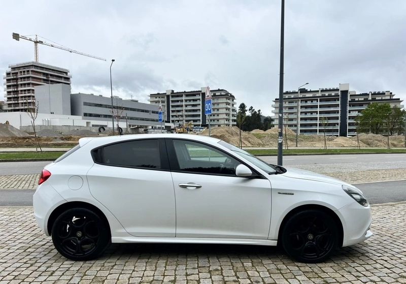 Alfa Romeo MiTo • 2018 • 48,903 km 4