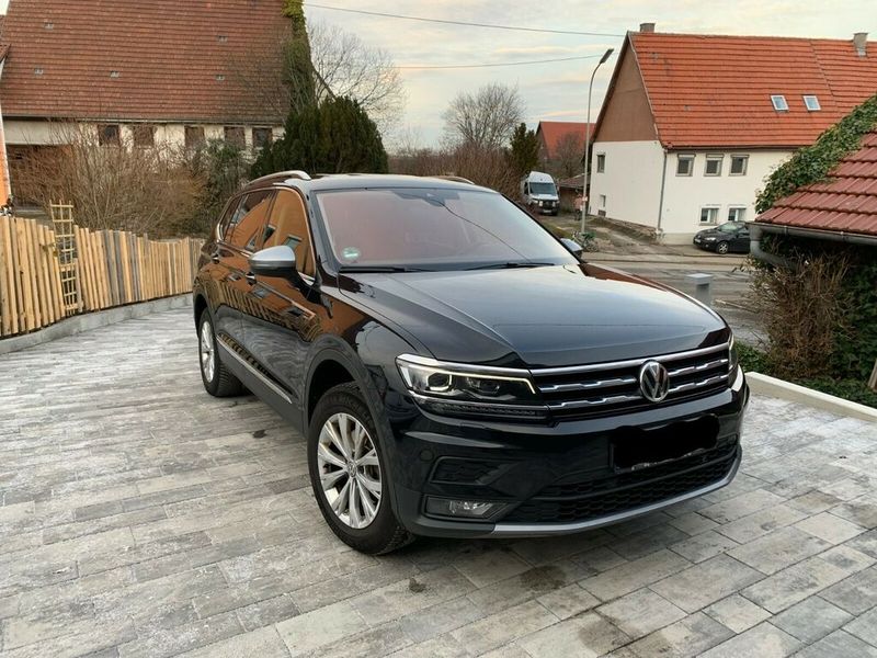 Volkswagen Tiguan Allspace • 2018 • 94,000 km 1
