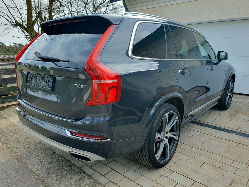 Volvo XC90 • 2018 • 99,957 km 28