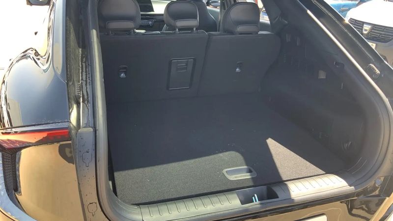 Kia K5 • 2024 • 2,235 km 2