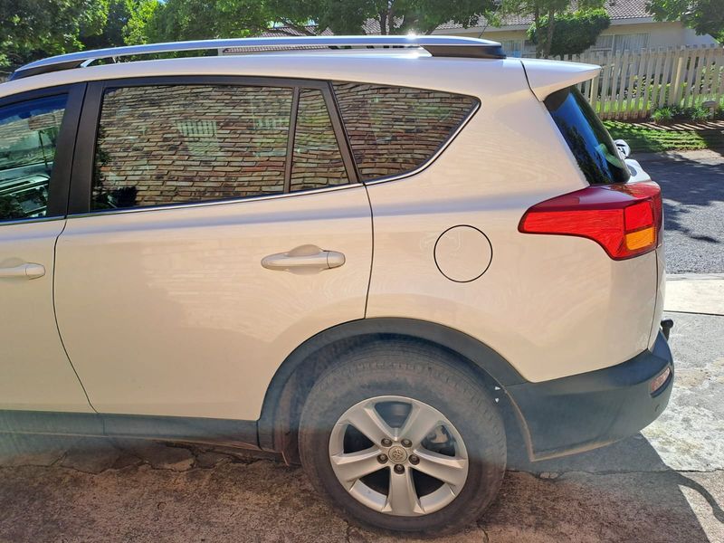 Toyota RAV4 • 2013 • 277,000 km 5