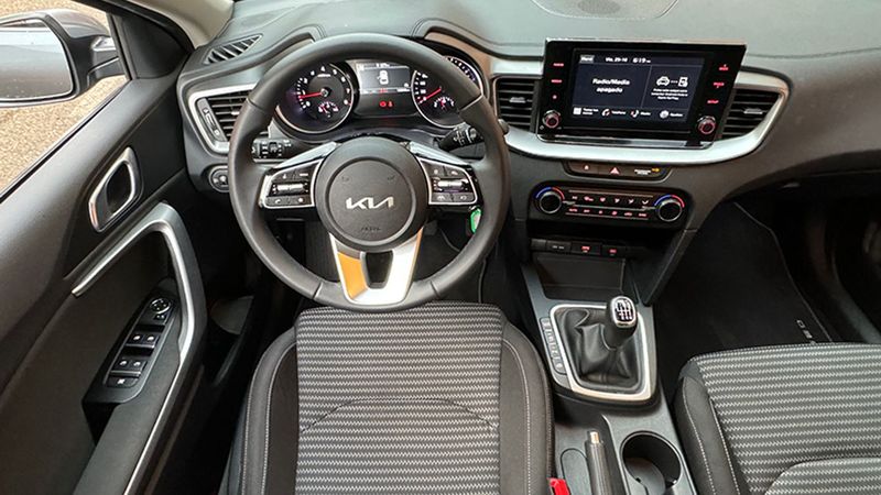 Kia Cee`d • 2024 • 16,000 km 6