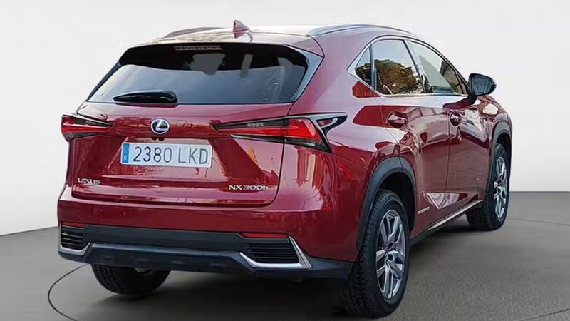 Lexus NX • 2020 • 6,700 km 7