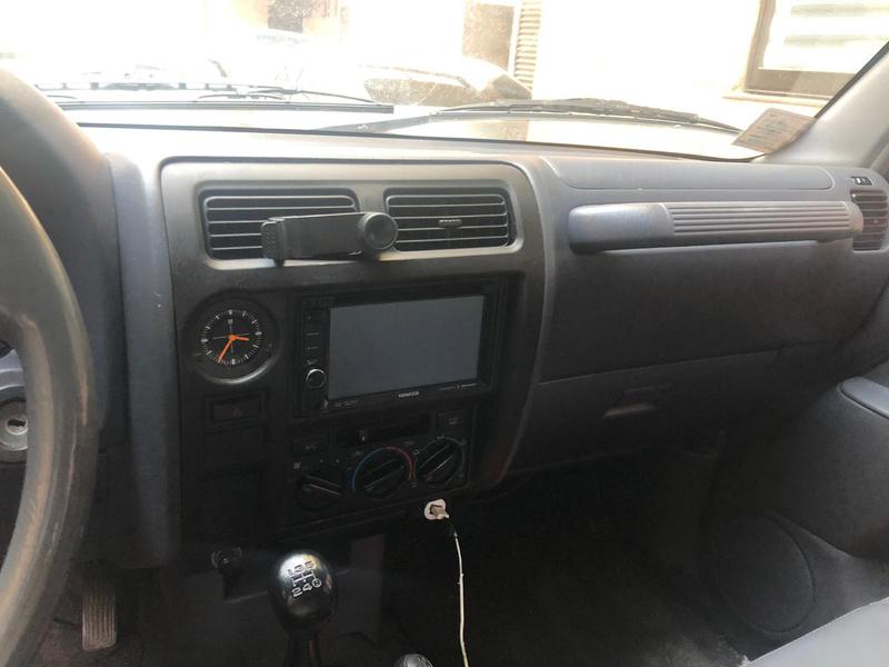 Toyota 4-Runner • 2003 • 206,000 km 2