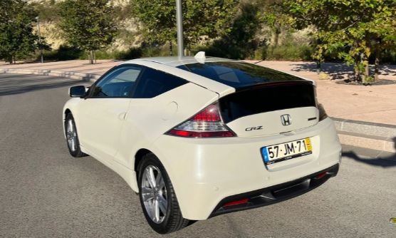 Honda CR-V • 2010 • 137,000 km 3