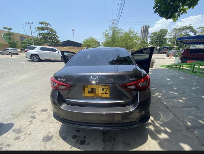 Mazda 2 • 2022 • 1,600 km 2