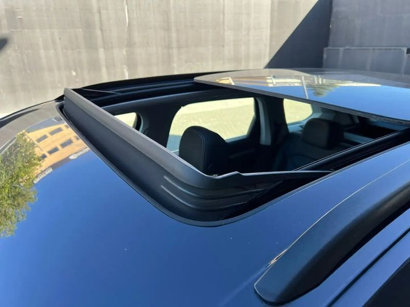 Volkswagen Touareg • 2020 • 69,000 km 9