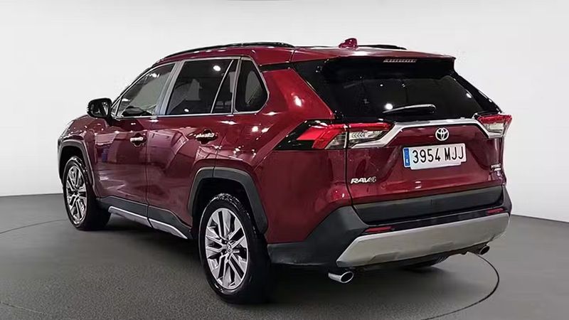 Toyota RAV4 • 2023 • 38,609 km 3