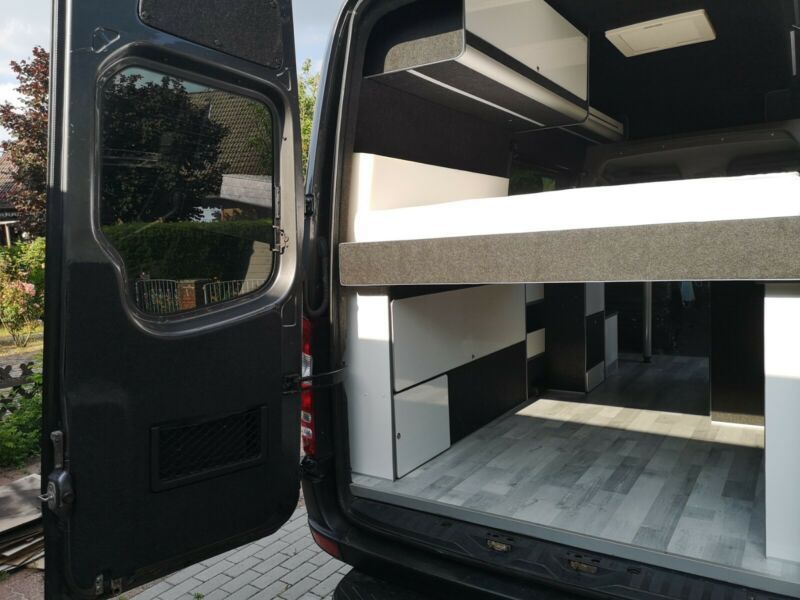 Mercedes-Benz Sprinter • 2011 • 114,000 km 5