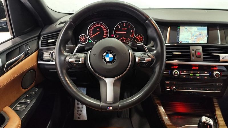 BMW X4 • 2017 • 80,112 km 12