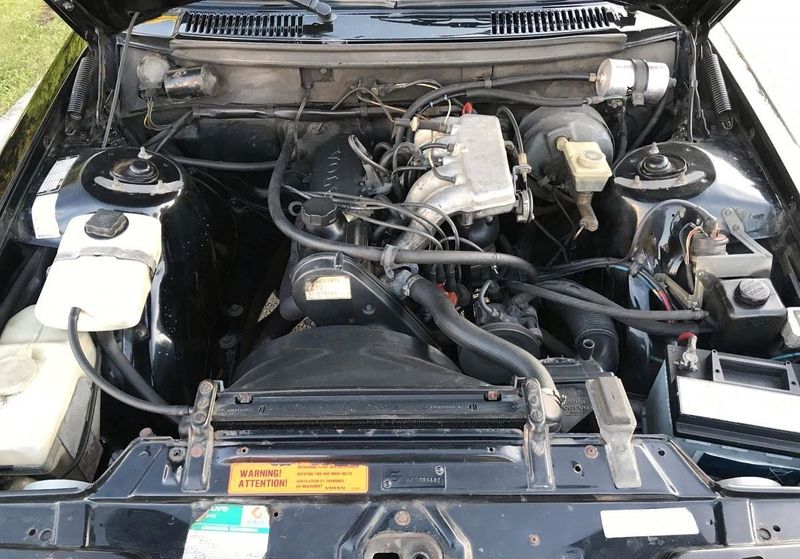 Volvo 240 • 1998 • 160,000 km 5