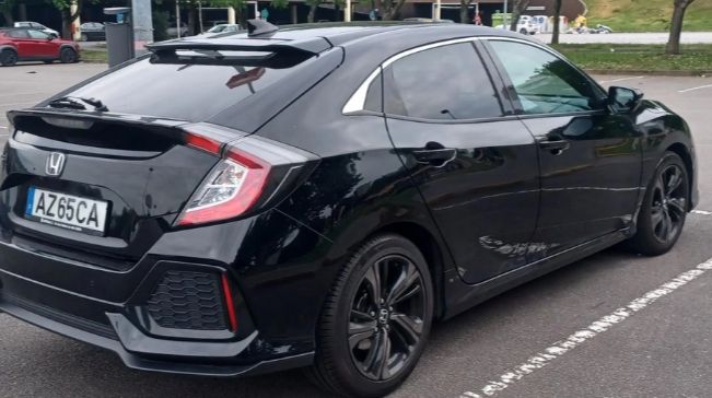 Honda Civic • 2018 • 135,000 km 2