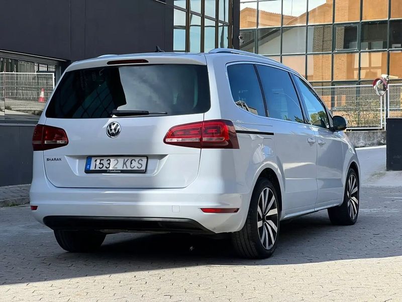 Volkswagen Sharan • 2017 • 71,000 km 4